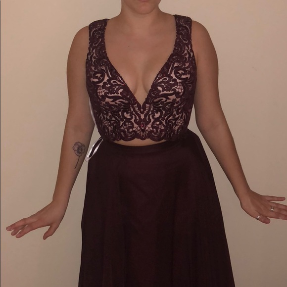 2 PIECE PROM DRESS - Picture 1 of 8